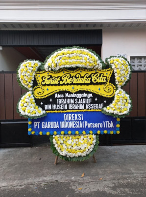 Papan Bunga Duka di Ngebel